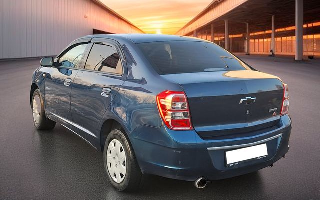 Chevrolet Cobalt - image 4