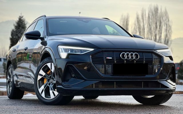 AUDI E-TRON - image 3