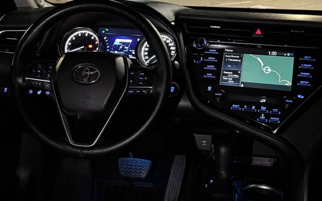 Tayota Camry 70 - image 3