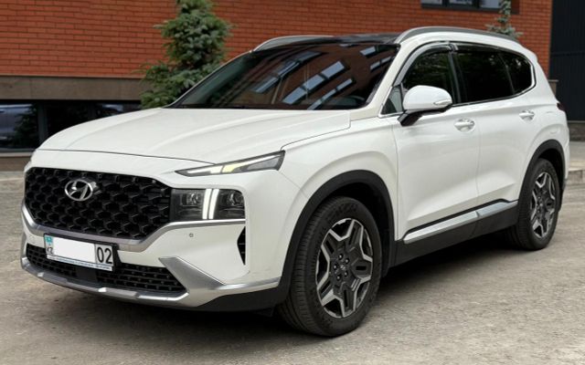 Hyundai Santa Fe - image 1