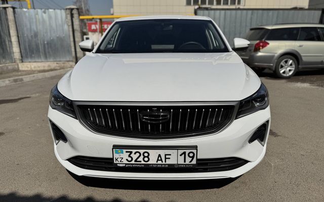 Geely Emgrand - image 3