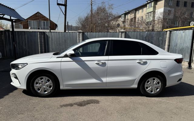 Geely Emgrand - image 2