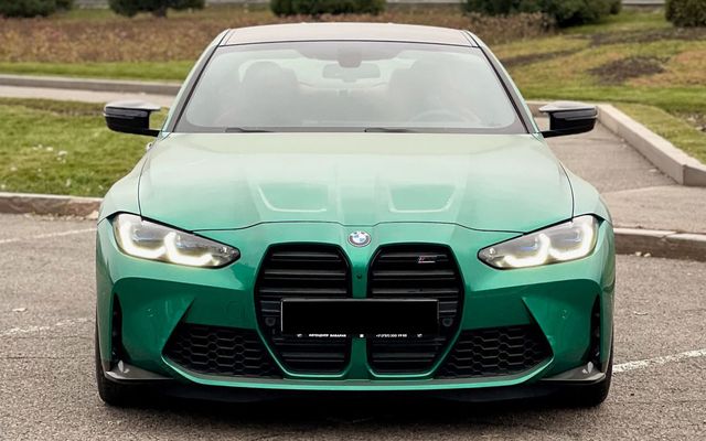 BMW M4 Competition - image 2