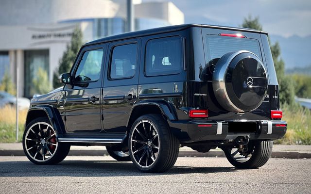 MERCEDES BENZ G63 AMG - image 3