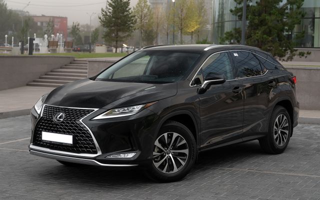 Lexus RX300 - image 1