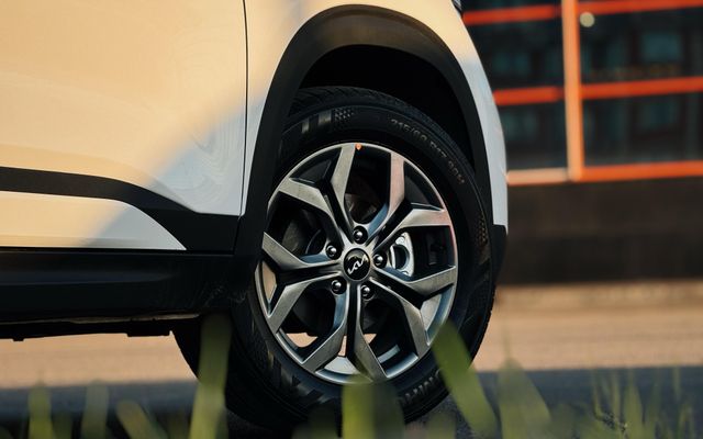 Kia Seltos - image 3