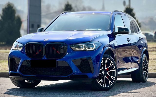 BMW X5 M competition - image 1