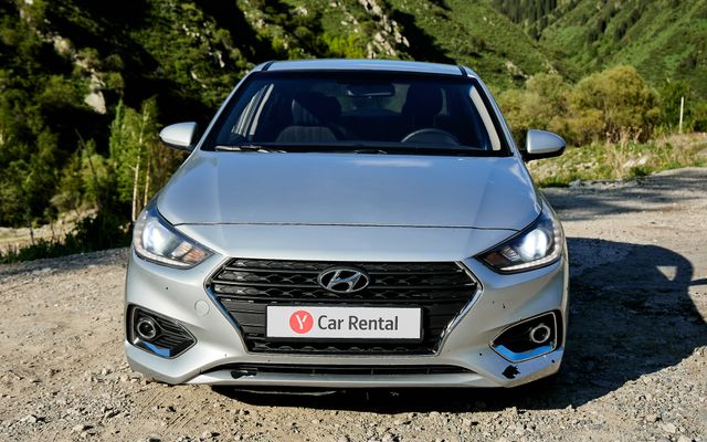 Hyundai Accent - image 3