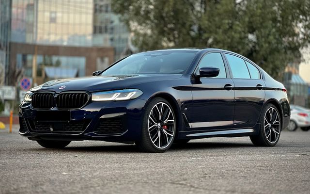 BMW 550I - image 1