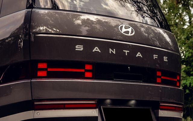 Hyundai Santa Fe - image 4