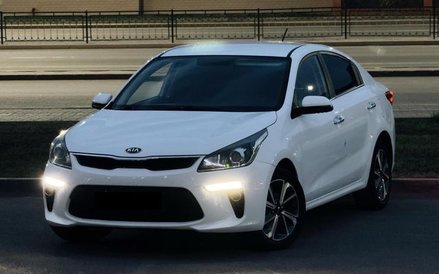 KIA RIO - image 1
