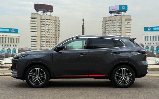 Changan CS55 - image 2