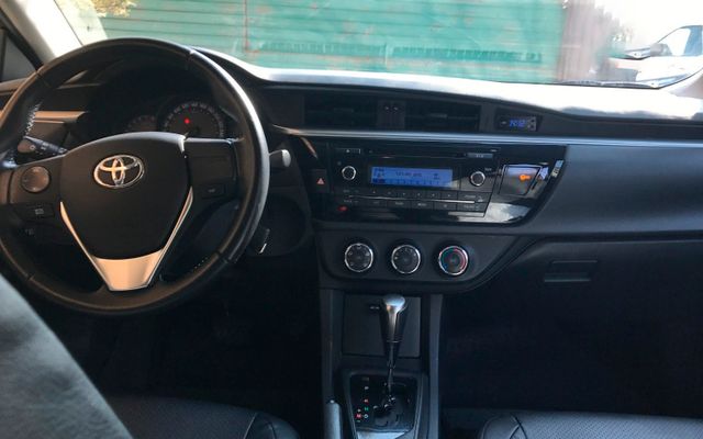 TOYOTA COROLLA - image 2