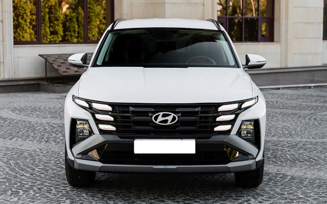 Hyundai Tucson - image 2