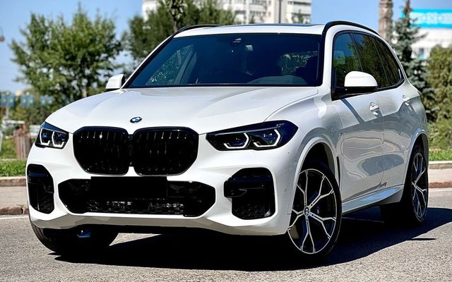 BMW X5 XDRIVE 40I - image 1