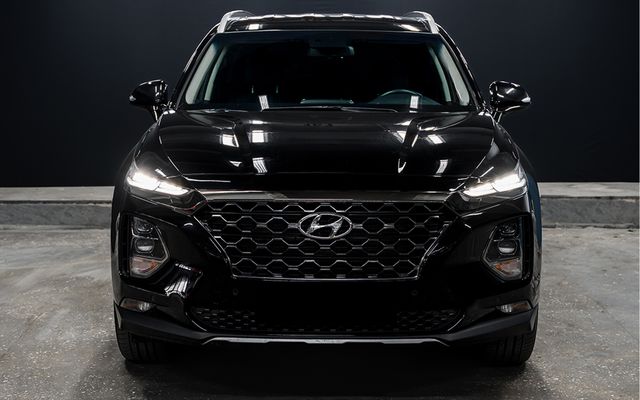Hyundai Santa Fe - image 2