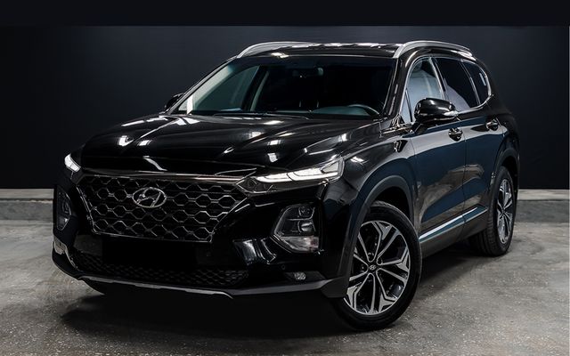 Hyundai Santa Fe - image 1