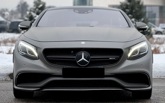 MERCEDES BENZ S63 AMG Coupe - image 2