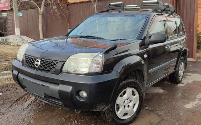 NISSAN X-TRAIL - image 1