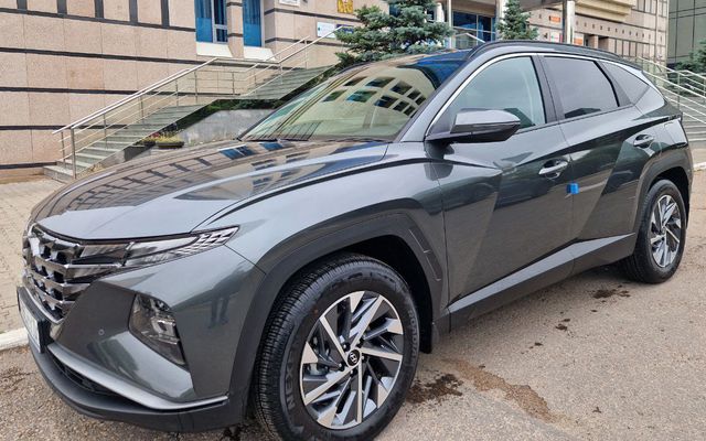 HYUNDAI TUCSON - image 1