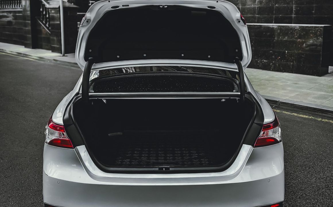 Toyota Camry 70 - image 3