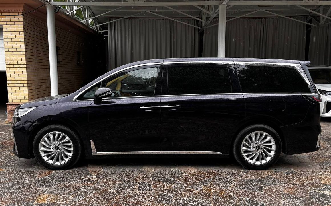 Voyah Dream - image 2