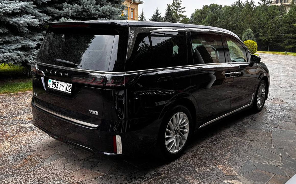 Voyah Dream - image 5