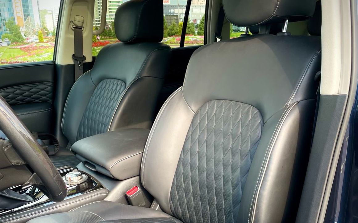 INFINITI QX80 - image 7