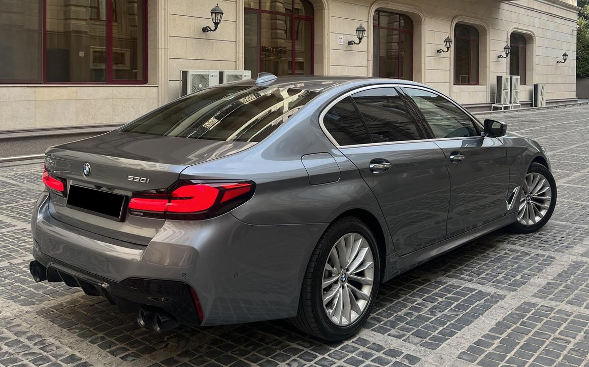 BMW 530I - image 6