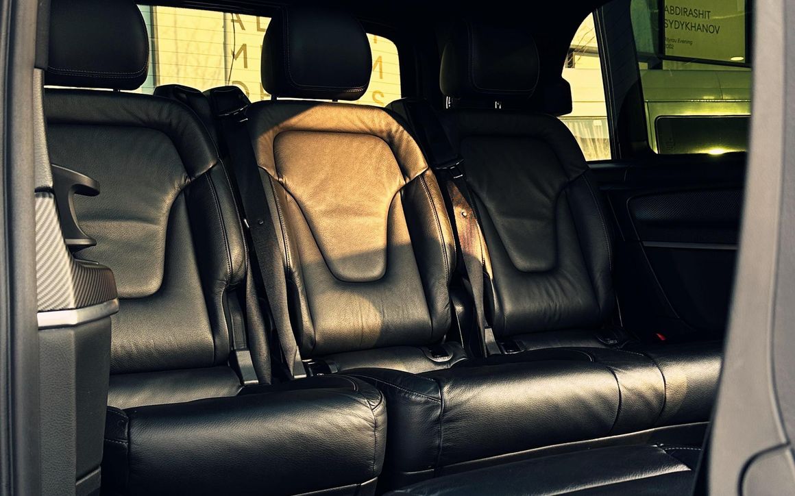 Mercedes-Benz V-class - image 9