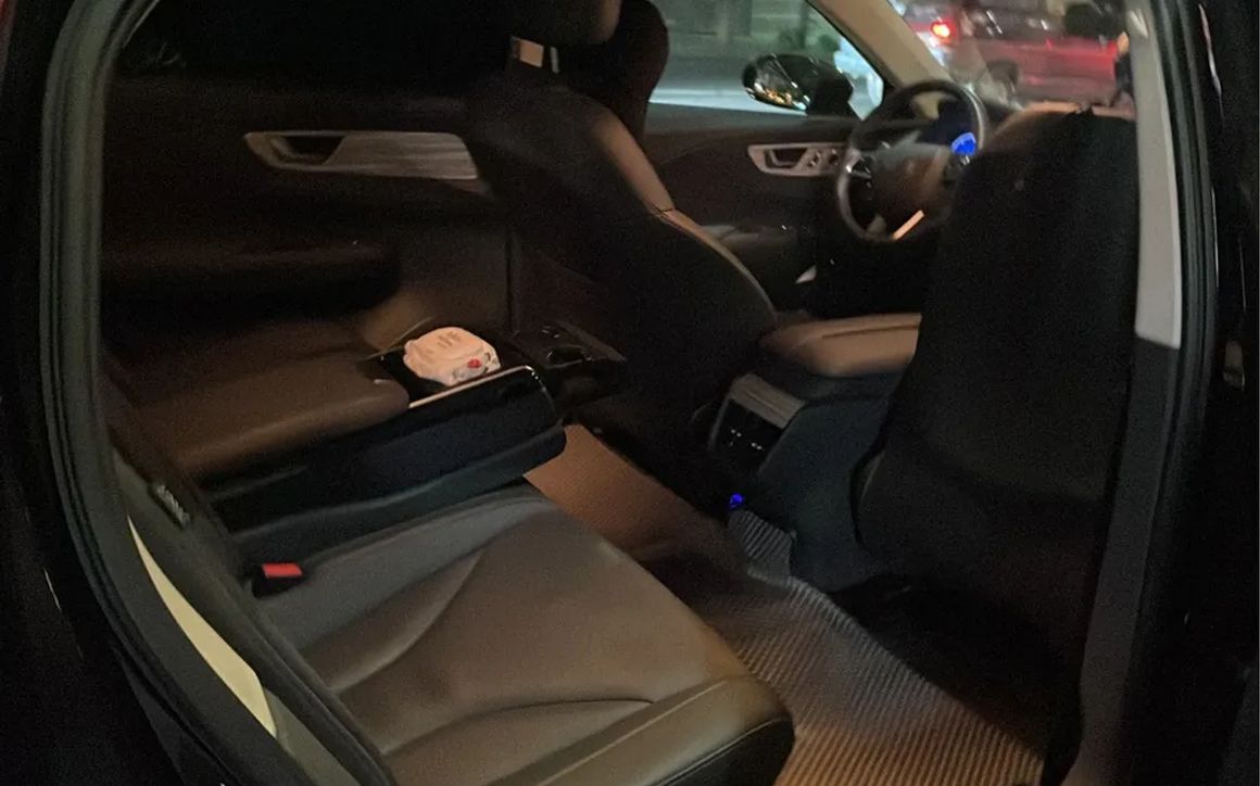 HONGQI E-QM5 - image 6