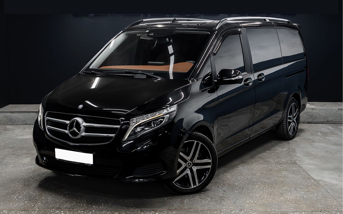 Mercedes-Benz V class - image 1