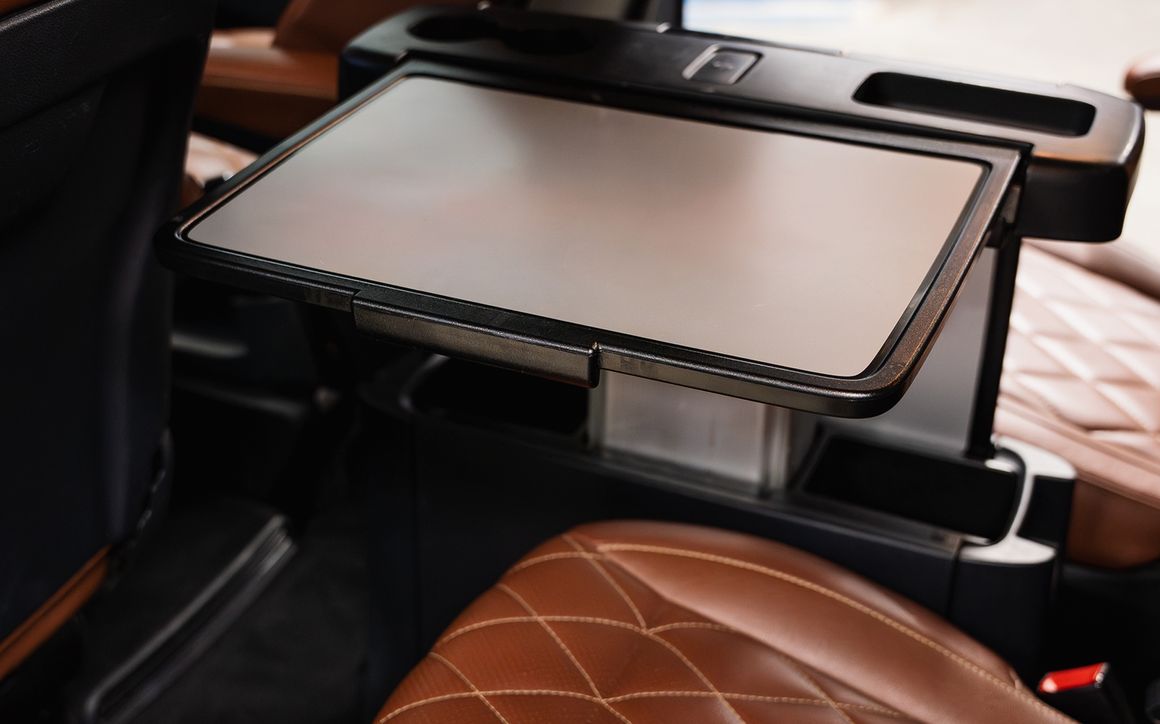 Mercedes-Benz V class - image 10