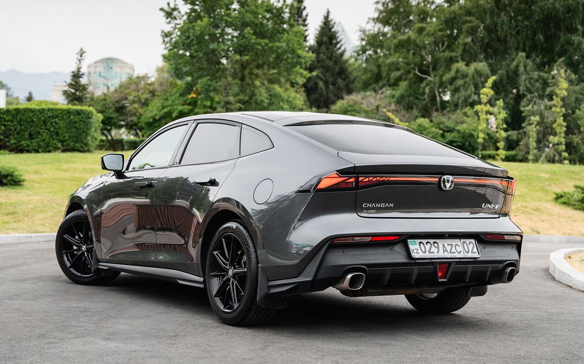 Changan UNI-V - image 4