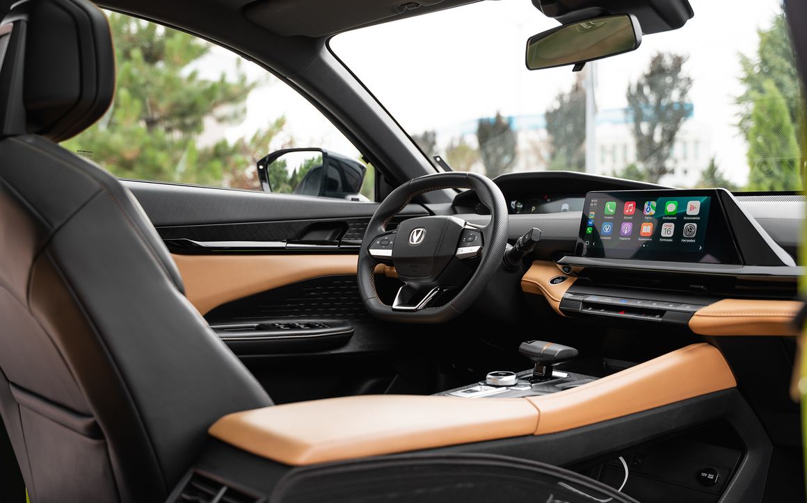 Changan UNI-V - image 17