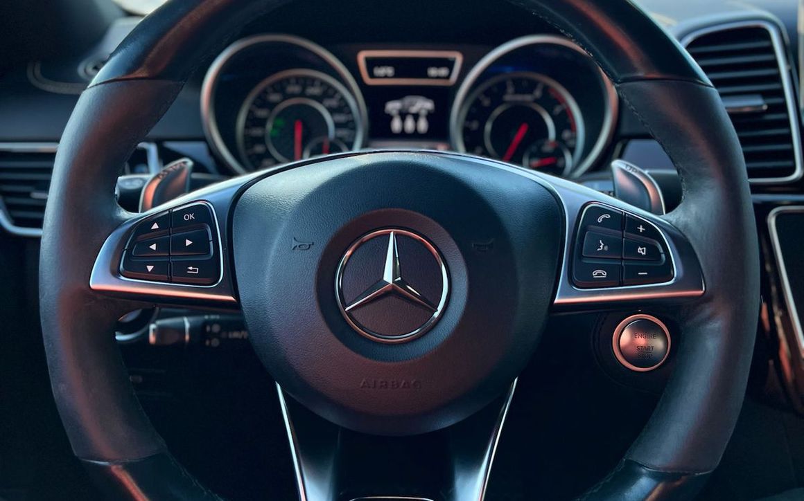 MERCEDES BENZ GLE AMG 63 - image 9