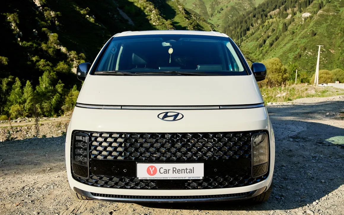 Hyundai Staria - image 3