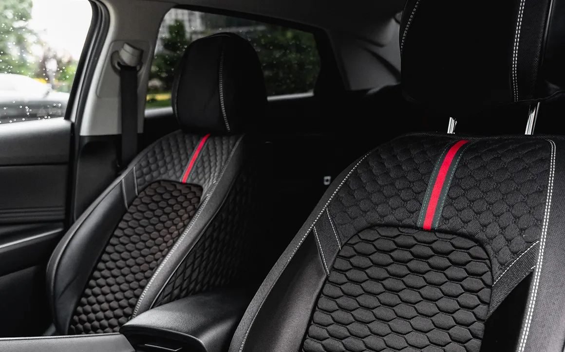 Hyundai Elantra - image 6