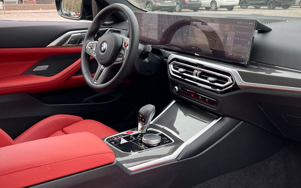 BMW M4 Competition - image 11