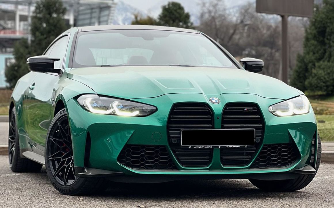 BMW M4 Competition - image 3