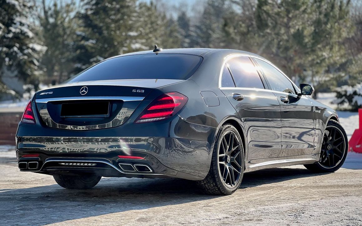 MERCEDES BENZ S63 AMG - image 5