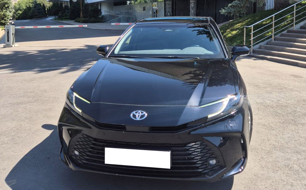 Toyota Camry 80 - image 2