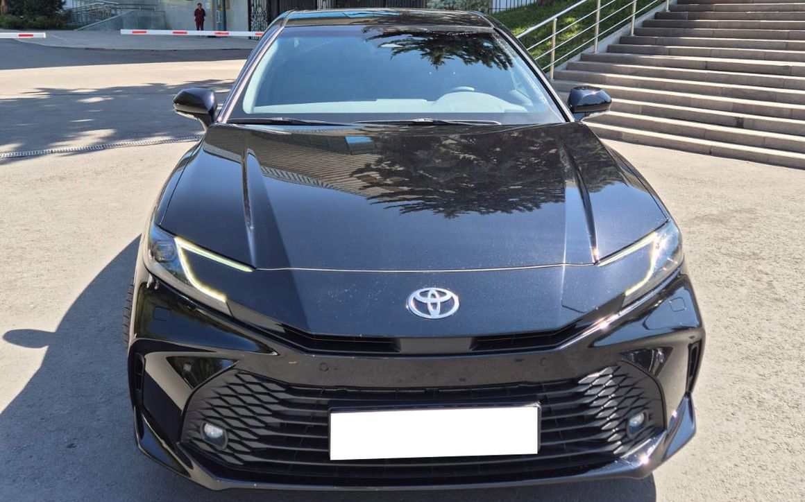 Toyota Camry 80 - image 3