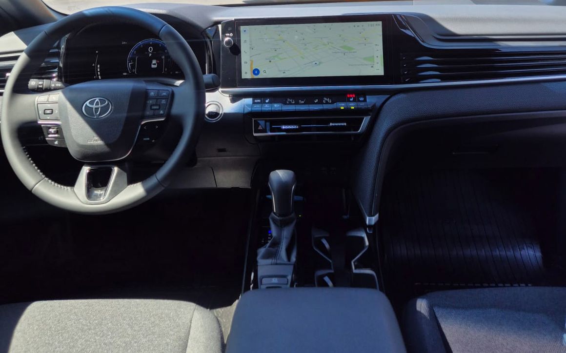 Toyota Camry 80 - image 7