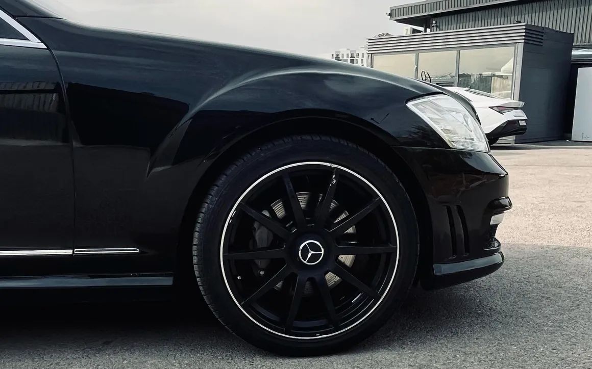 Mercedes benz 221 - image 5