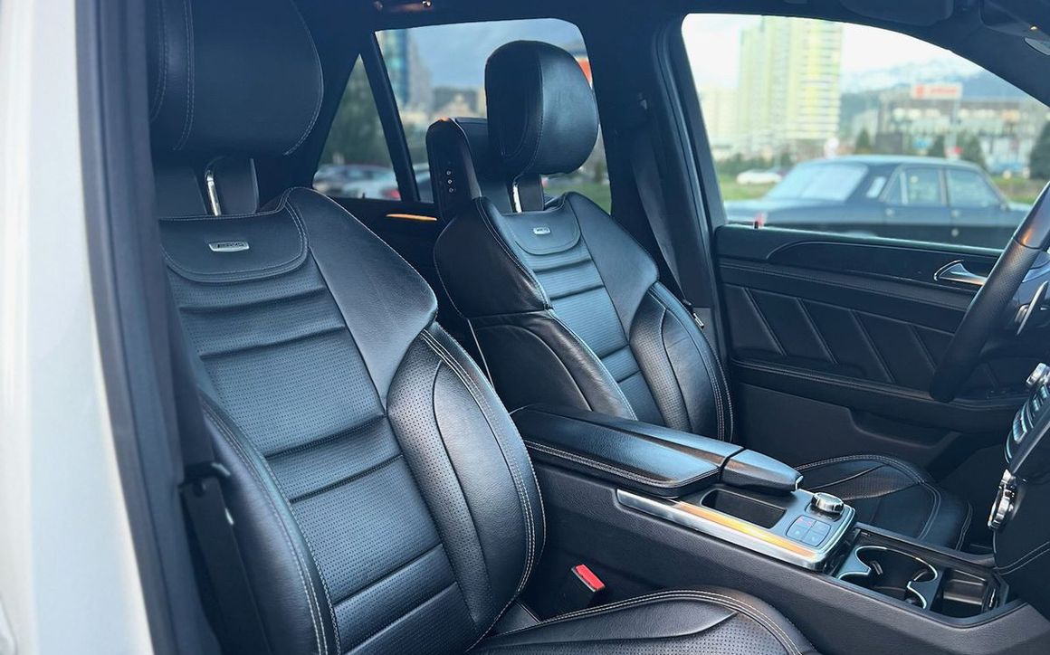 MERCEDES BENZ ML63 - image 8