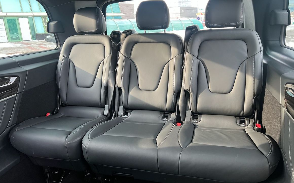 MERCEDES BENZ V-CLASS  Extra Long - image 9