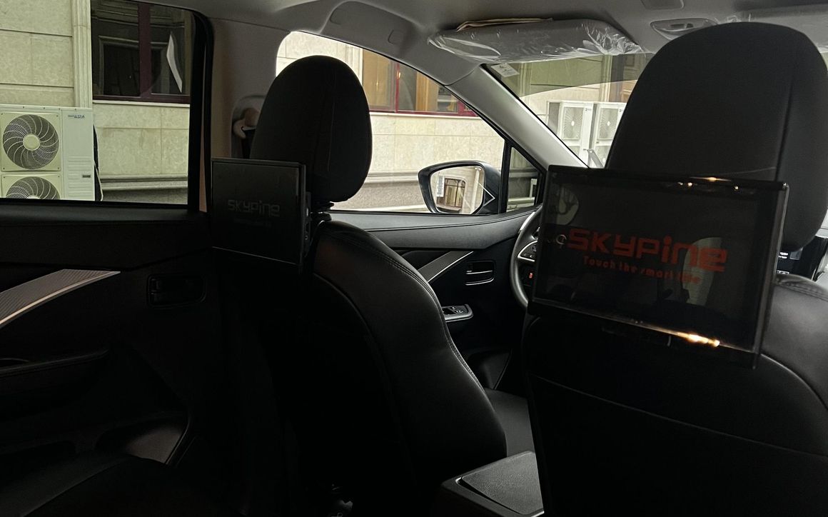MITSUBISHI XPANDER - image 9