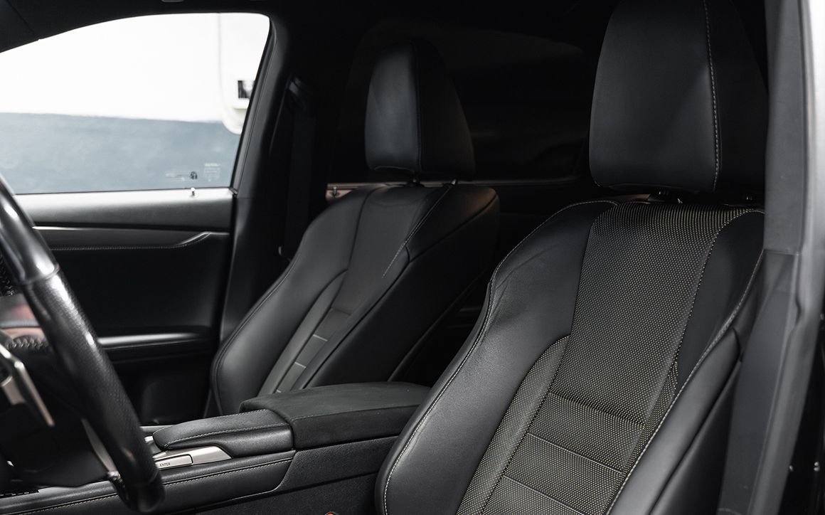 Lexus RX200t - image 5