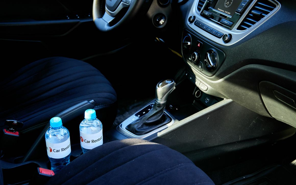 Hyundai Accent - image 16
